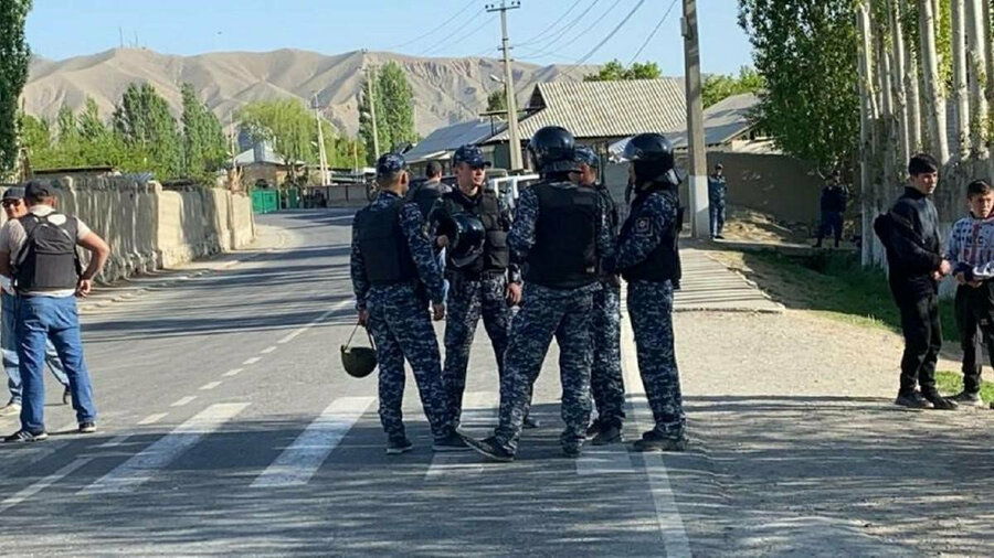 Qırğızıstanda operativ qərargah yaradıldı
