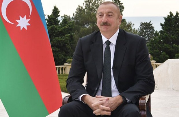 İlham Əliyev pravoslav xristianlarını təbrik etdi