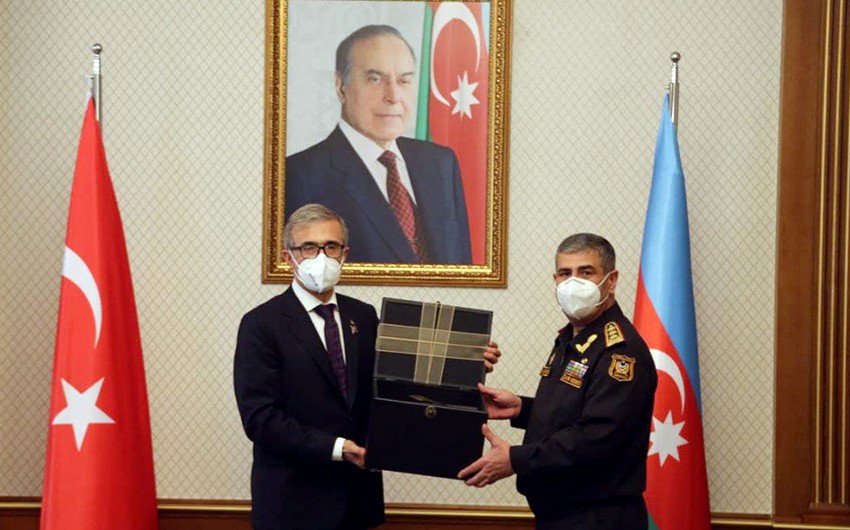 Zakir Həsənov Türkiyənin Müdafiə Sənayesinin sədri ilə görüşüb - FOTO