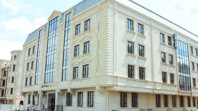 Qərbi Kaspi Universitetində bir günlük tələbə olmaq şansı