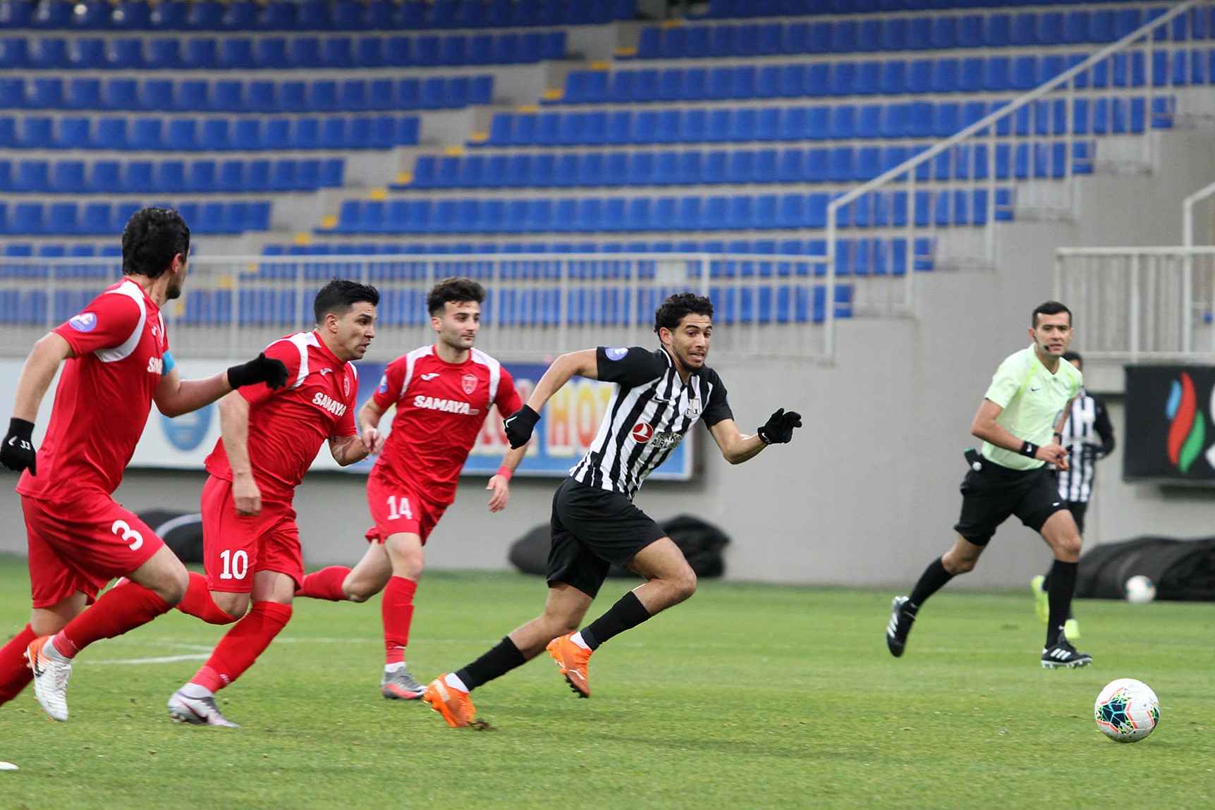 “Neftçi” 3 xalı 3 qolla qazandı