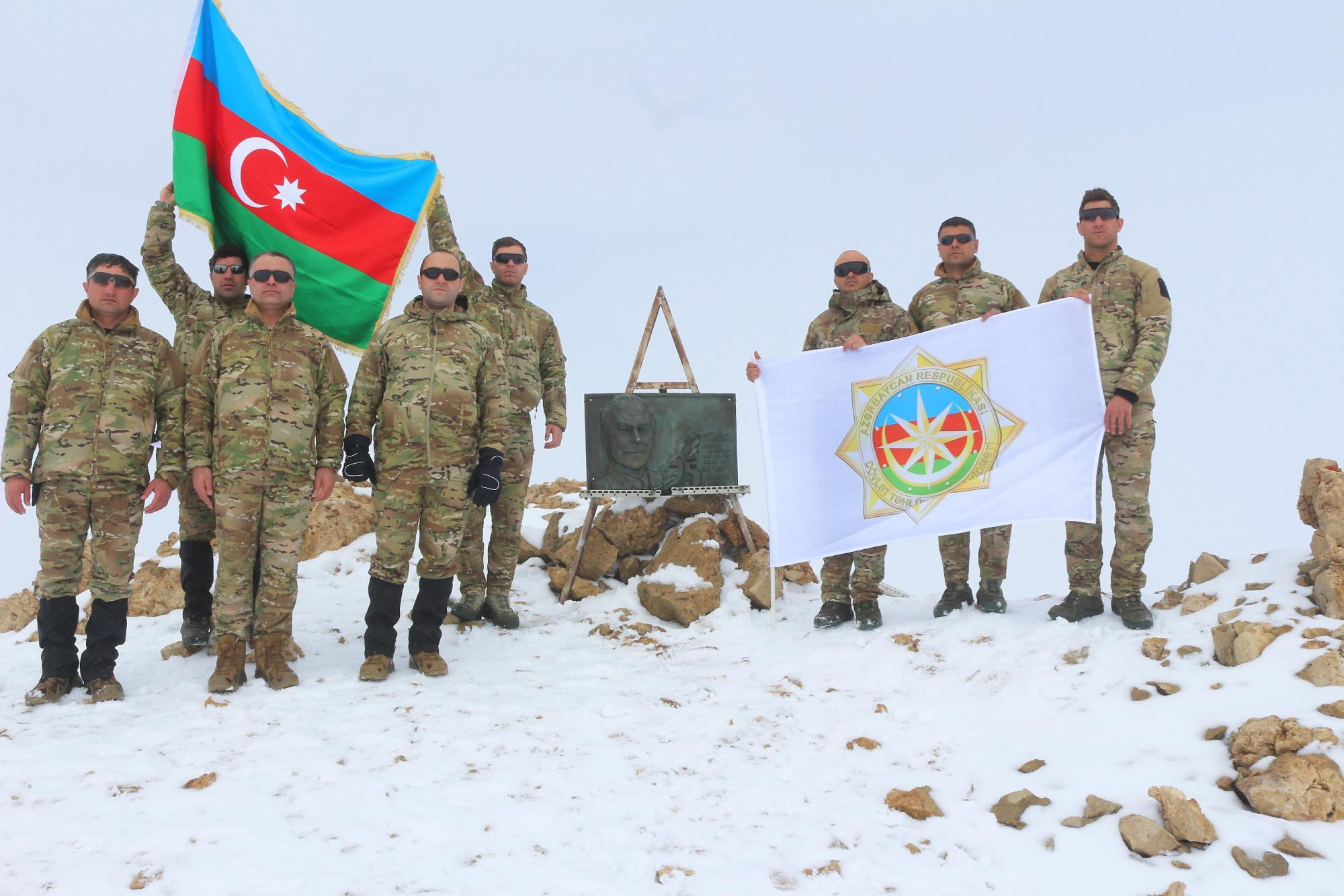 DTX əməkdaşları “Heydər zirvəsi”nə yürüş etdilər