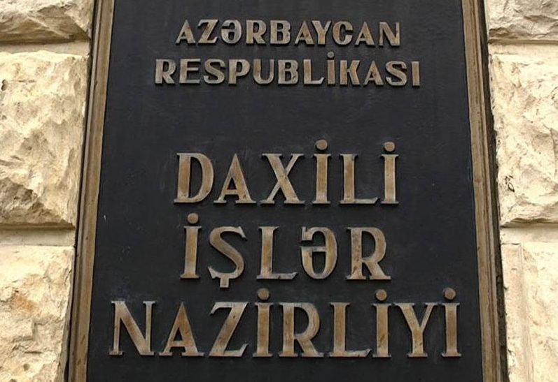 5 nəfərdən artıq şəxsin bir yerə cəmlənməsi qayda pozuntusudur - DİN 