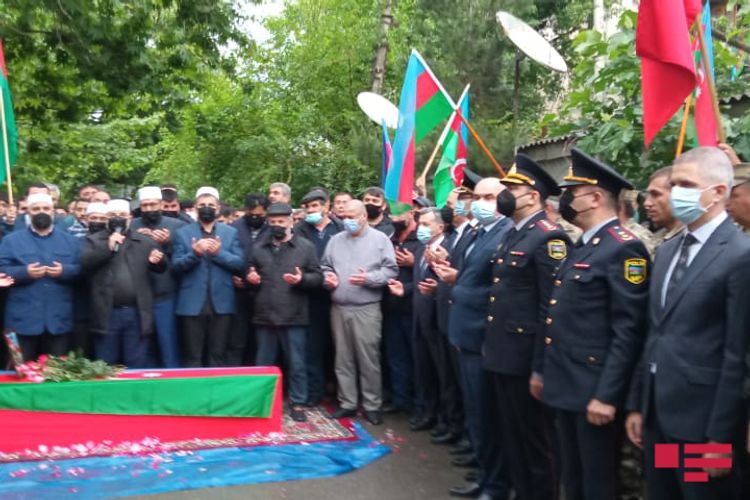 Şəhid hərbçi Mingəçevirdə dəfn olundu - FOTO