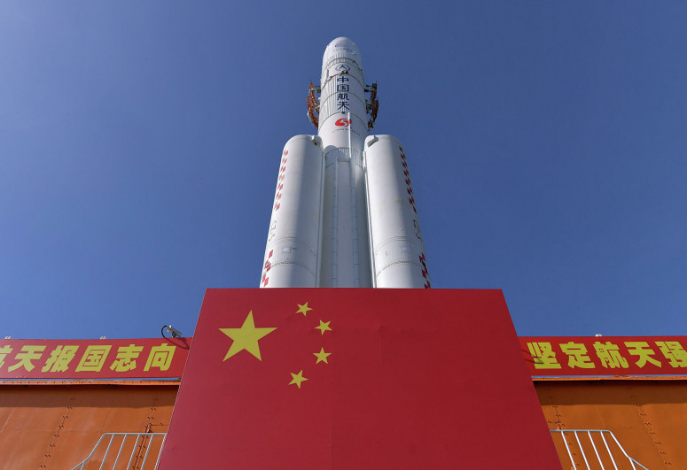 Çinin kosmosa göndərdiyi raket Hind okeanına düşdü