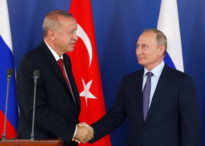 Ərdoğan Putinlə Qəzzada baş verənləri müzakirə etdi