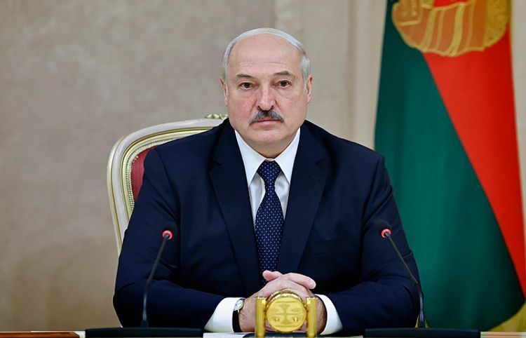 Lukaşenko hədələdi