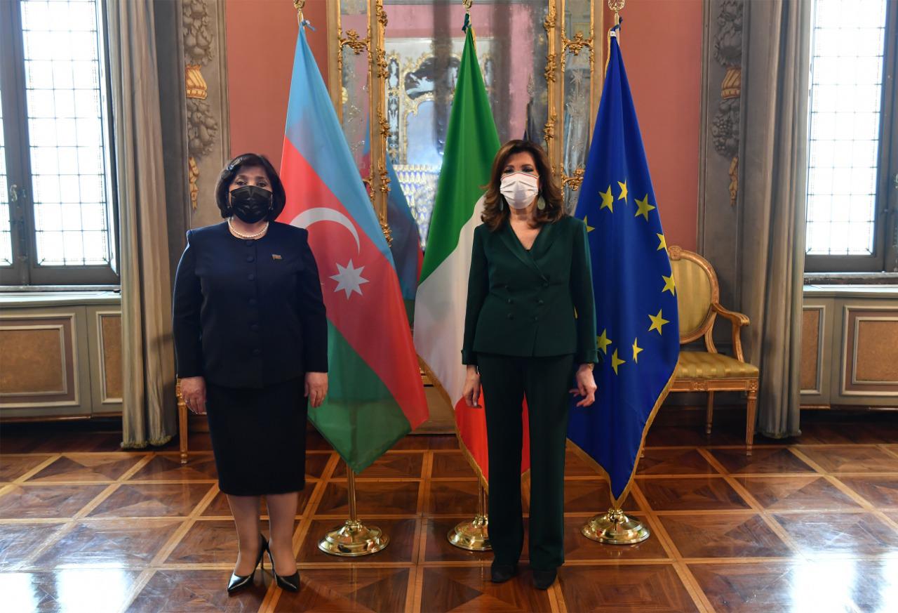 Sahibə Qafarova İtaliya Senatının sədri ilə görüşdü