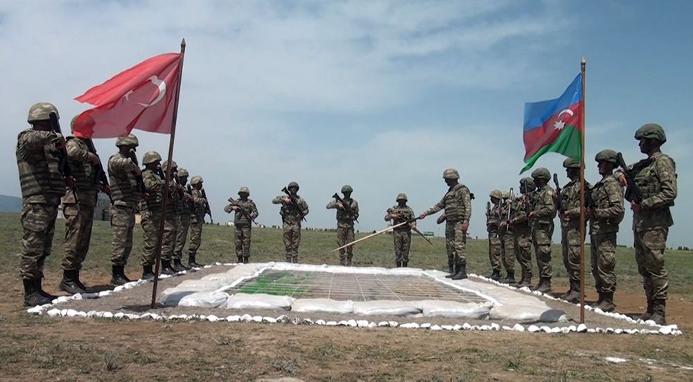 Azərbaycan və Türkiyə hərbçiləri taktiki təlim keçirib - VİDEO