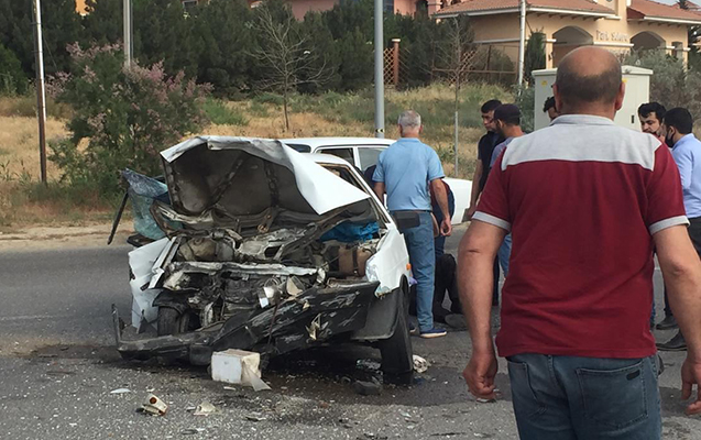 Bakıda ağır qəzada 4 nəfər yaralandı - FOTOLAR