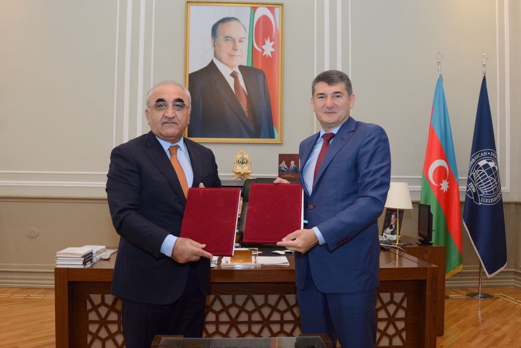UNEC Türkiyənin Altınbaş Universiteti ilə memorandumu imzaladı