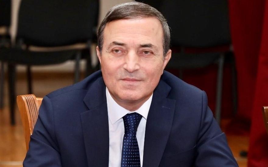 Xalq artisti ƏSƏBLƏŞDİ: “Ağıllarını başlarına yığsınlar!”
