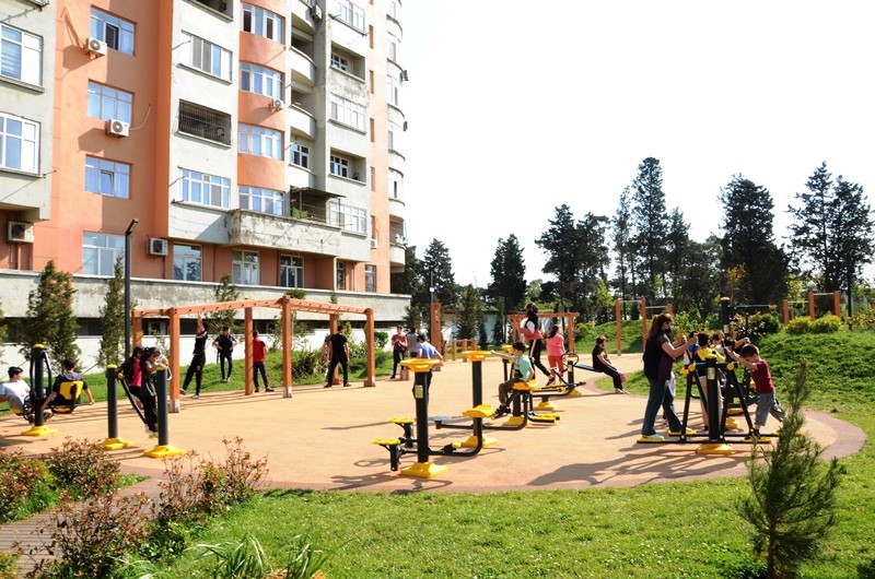 Paytaxt sakinlərinin yeni istirahət məkanı olan meşə-park - FOTO+VİDEO