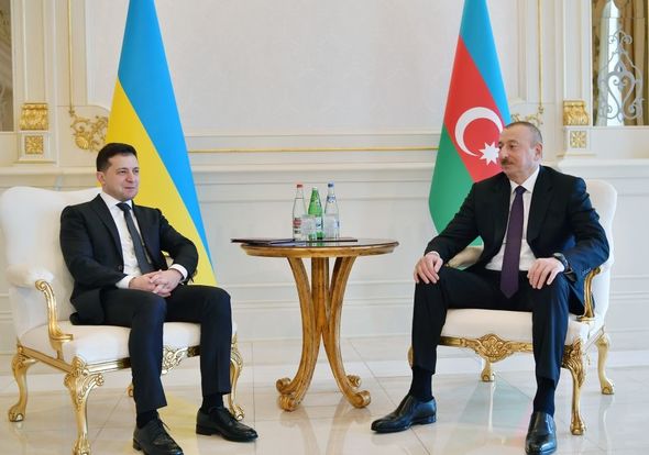 Vladimir Zelenski İlham Əliyevi təbrik edib