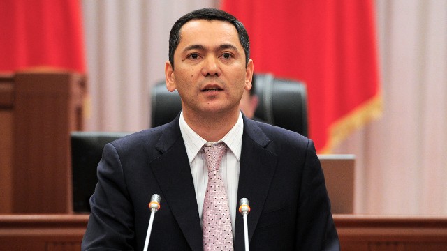 Keçmiş baş nazir həbs edildi