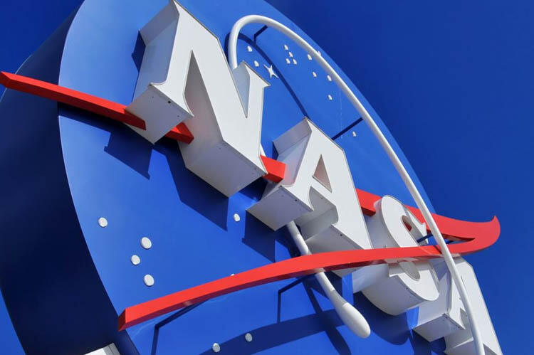 NASA Veneraya iki missiya göndərəcək