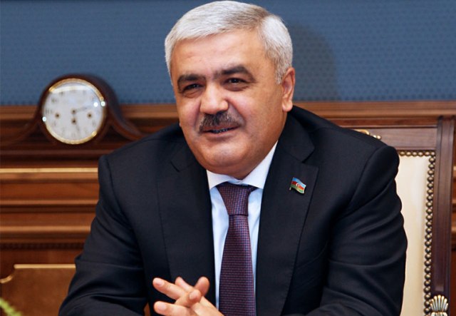 Rövnəq Abdullayev beynəlxalq federasiyaya üzv seçildi