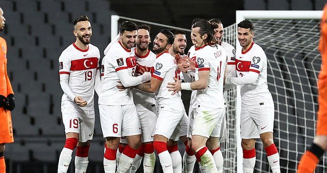 Türkiyə Avropa çempionatına qələbə ilə gedir