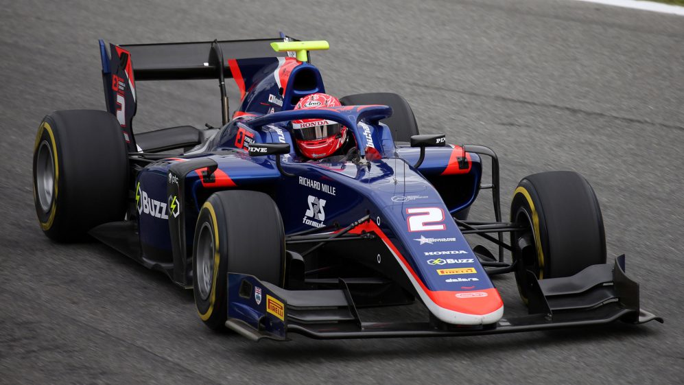 Formula 2 sıralama yarışına start verildi