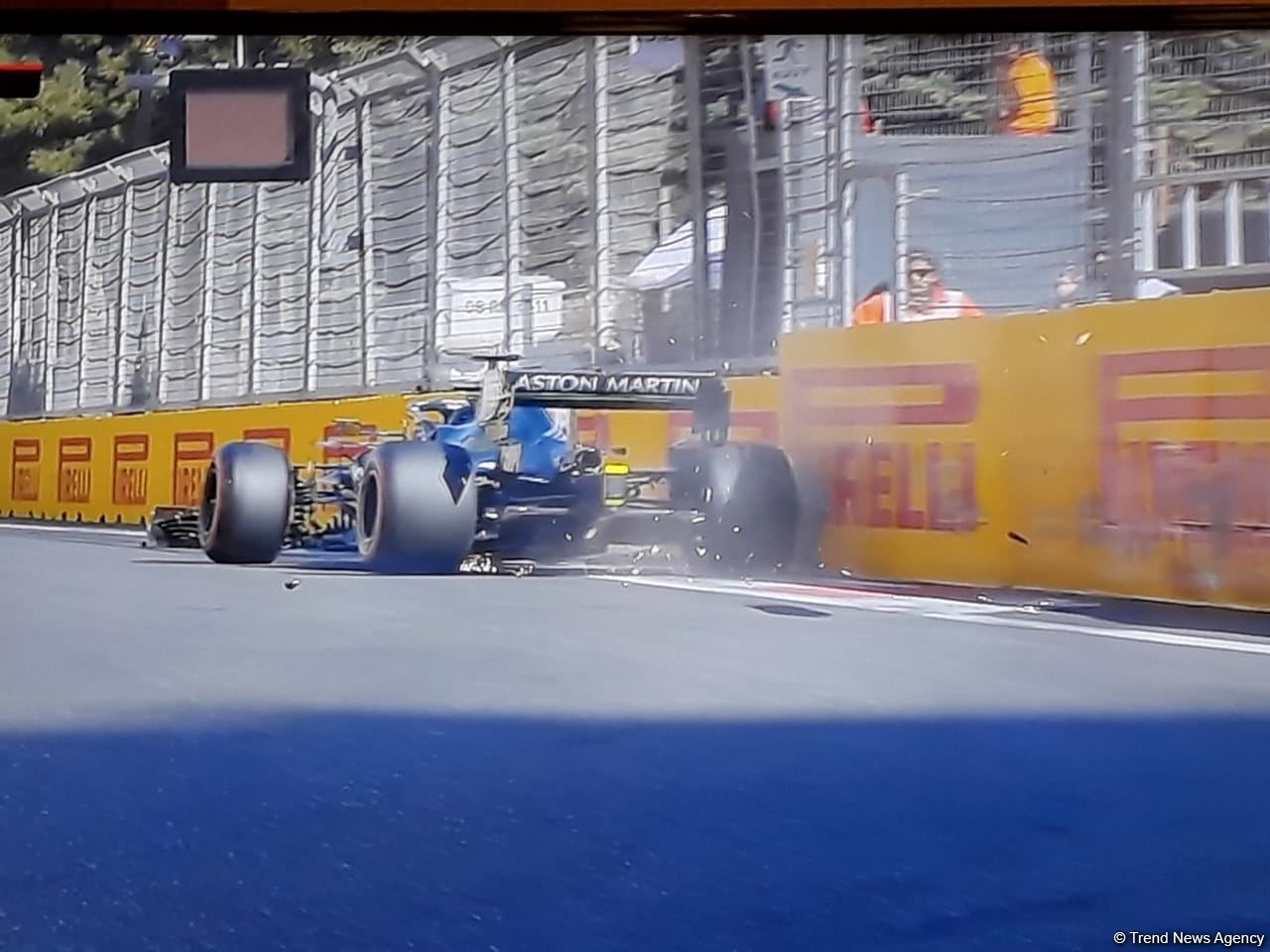 F1 sıralama turunda 2 qəza baş verdi - FOTO
