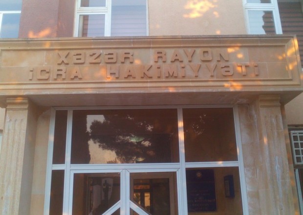 İcra Hakimiyyətinin həyətindən oğurluq edildi