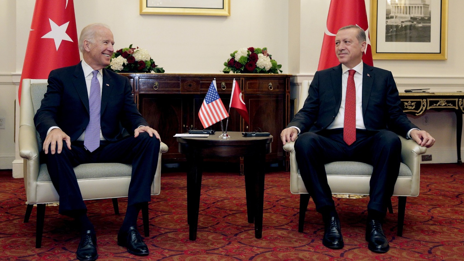 Bayden Ərdoğanla Qarabağı da müzakirə edəcək