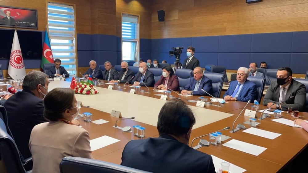 Azərbaycan deputatları Türkiyə Böyük Millət Məclisində müzakirə apardılar
