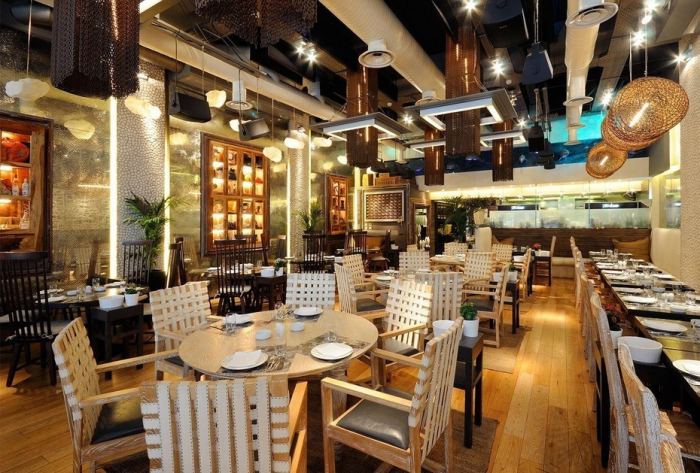 Daha 16 kafe və restoran cərimələndi
