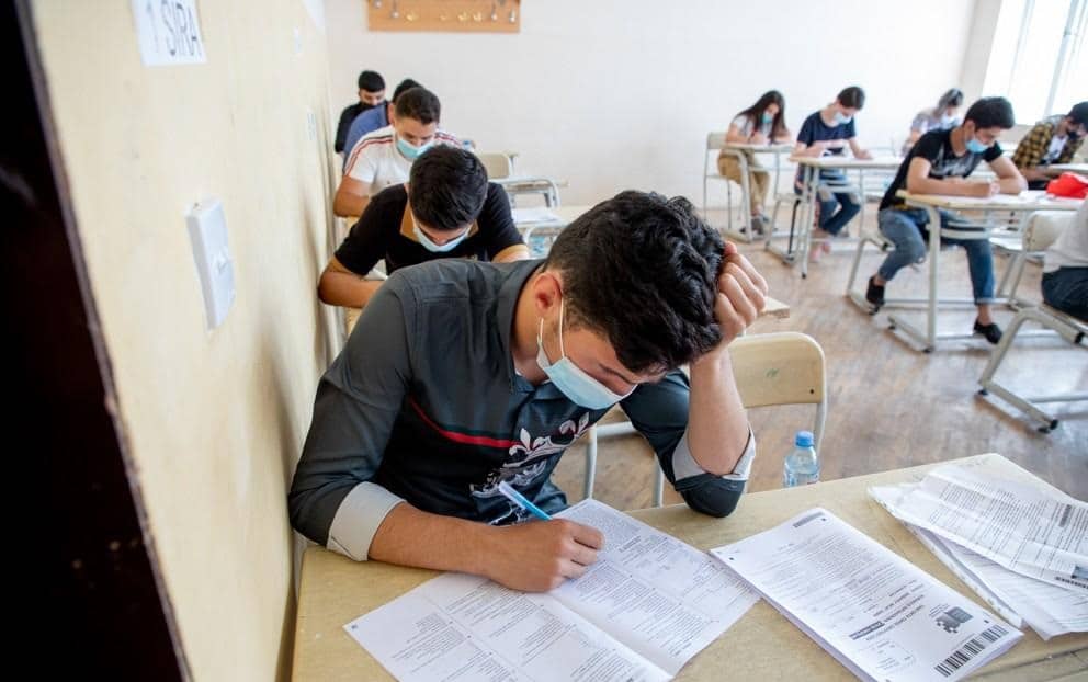 Bu gün 22 mindən çox şagird üçün imtahan var