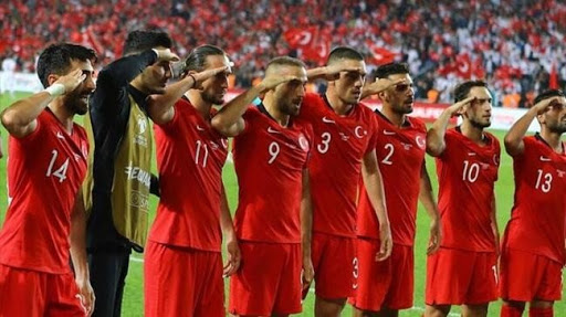 Türkiyə - İtaliya oyununa bu telekanallardan baxa biləcəyik!