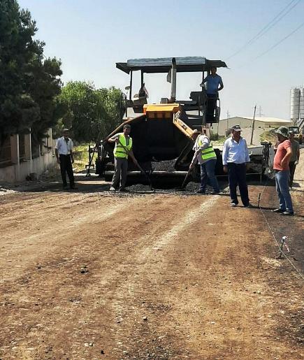 Goranboyda yolların asfaltlanması davam edir