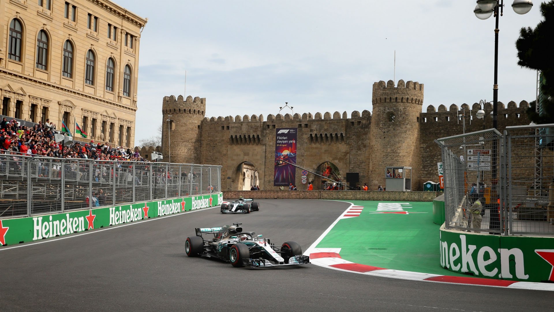 “Formula 1”ə görə qurulan beton konstruksiyalar bu tarixədək tam YIĞIŞDIRILACAQ