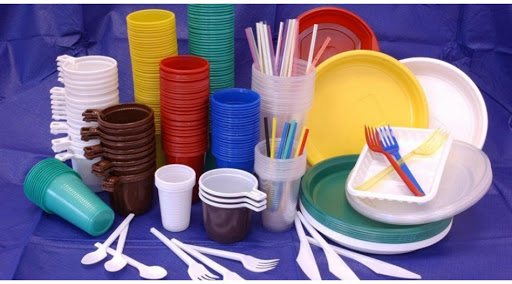 Birdəfəlik plastik qablardan istifadə qadağan olundu