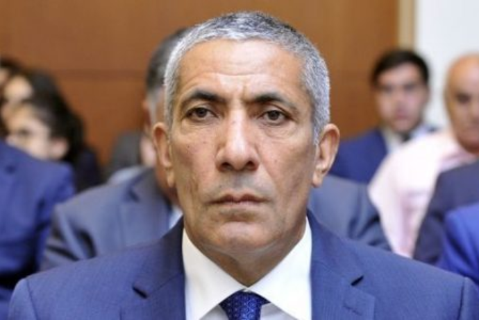 Siyavuş Novruzov məhkəmələrin cərimələnməsini TƏKLİF ETDİ