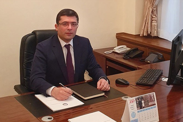 Qaydalara əməl etməyən KİV-lərin maliyyəsi dayandırılacaq - İcraçı direktor