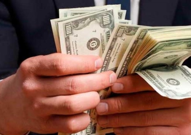 Dollar yeni həftəyə belə başlayacaq