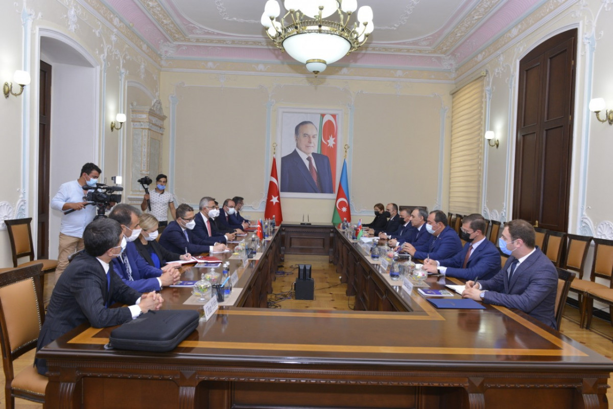 Baş Prokurorluqda memorandum imzalanıb