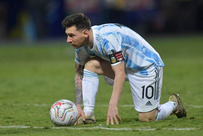“Qızıl Top”a namizədlərin siyahısı yeniləndi - Messi liderliyə yüksəldi