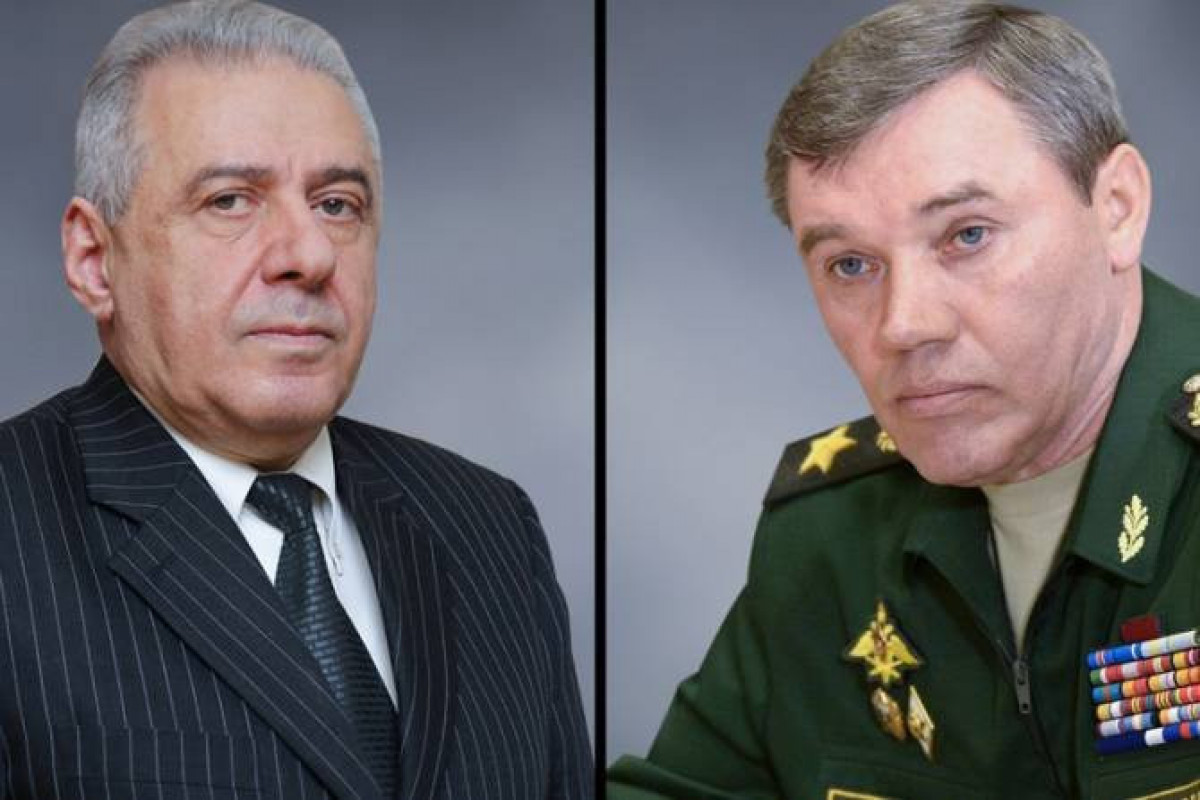 Ermənistanın müdafiə naziri Moskvaya zəng vurdu