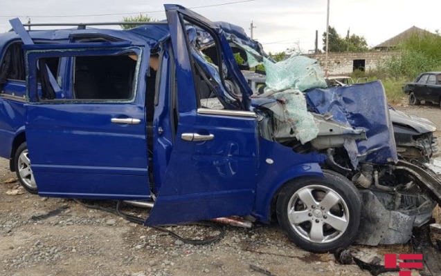 Ucarda ağır yol qəzası - 5 ölü, 2 yaralı