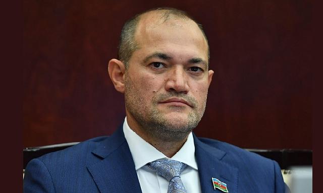 Razi Nurullayev Əli Kərimliyə SÖZ ATDI: “Hələ görün, savadınız onunla danışmağa bəs edirmi?” 