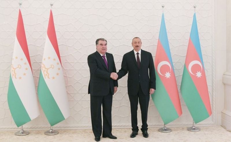 Tacikistan Prezidenti İlham Əliyevi ölkəsinə dəvət etdi