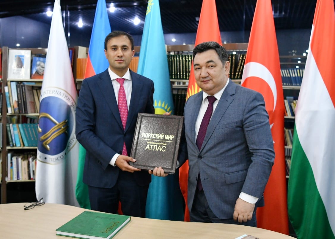 ABŞ-ın nümayəndə heyəti Türk Akademiyasını ziyarət edib