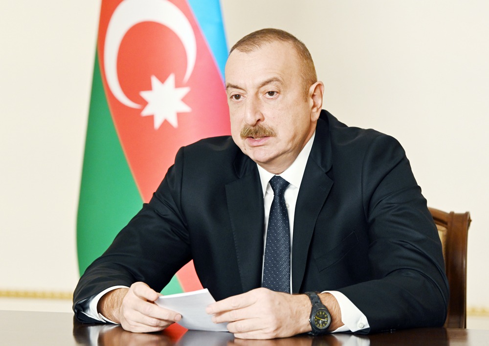 Biz müharibə dövründə evlərini itirmiş mülki şəxslərin də problemlərini həll edirik - Dövlət başçısı