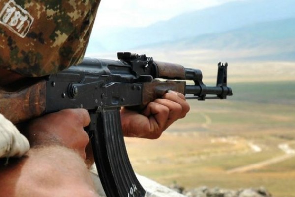 Ermənilər Naxçıvanı yenə atəşə tutdu - Mayor yaralandı