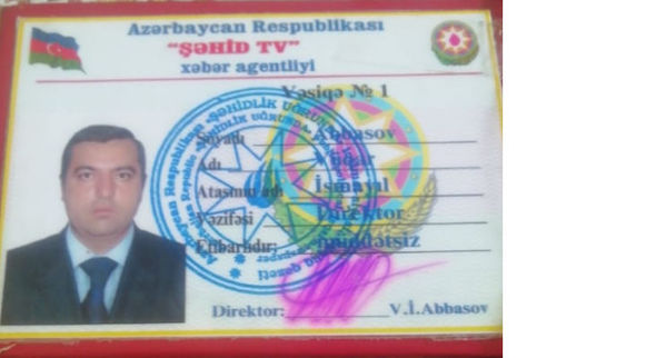 Həkimi şantaj edən reket jurnalistin səs yazısı yayıldı - VİDEO