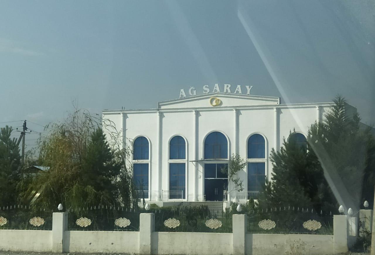 Karantin qaydalarını pozan iki şadlıq evinin sahibi həbs olundu