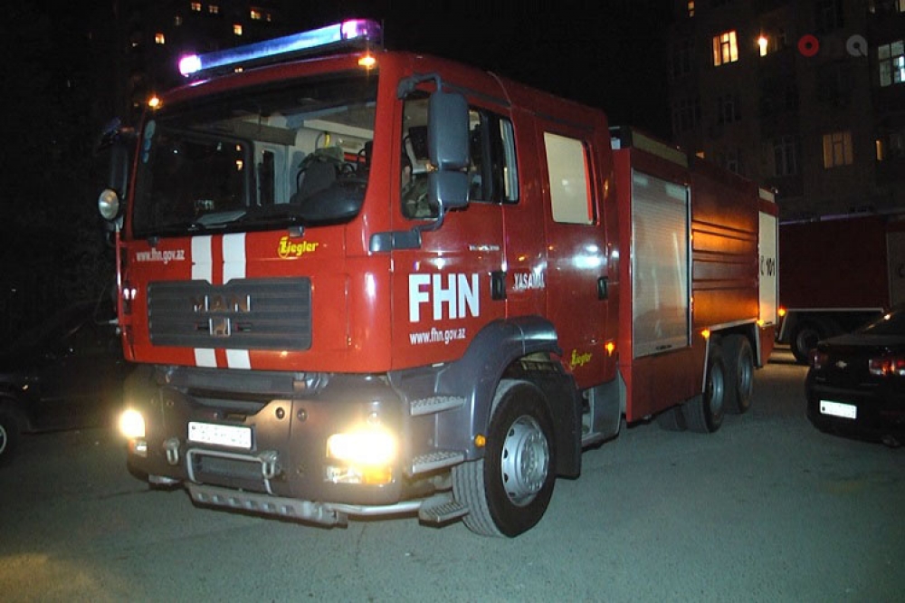 Bakıda 3 otaqlı ev yandı