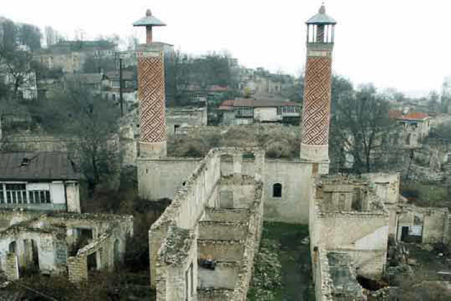Qarabağ, yalnız QARABAĞ...