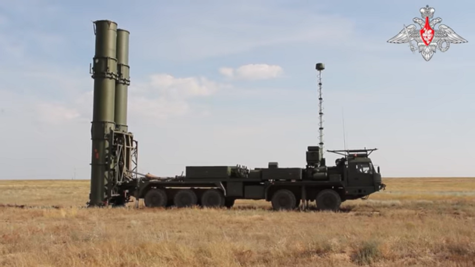 Rusiya yeni S-500 zenit-raket kompleksini sınaqdan keçirdi - VİDEO